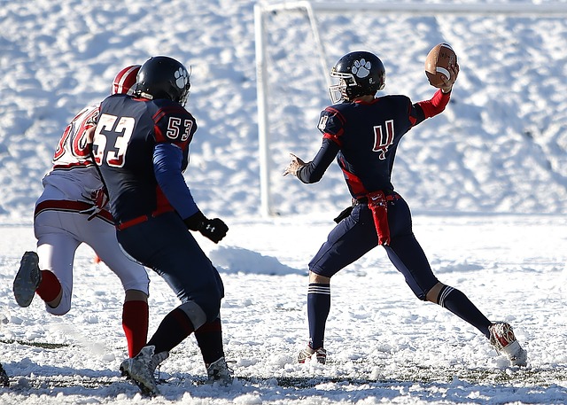 宣布退出江 宣布退出江